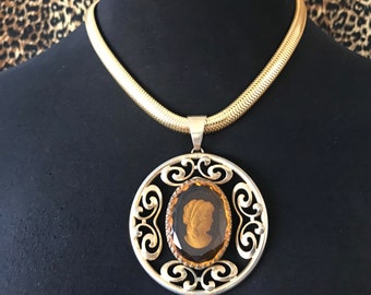 Vintage Cameo Large Pendant Necklace * Old Hollywood Style * 1960's Jewelry Mad Men Mod * Mid Century Retro Collectible Jewelry