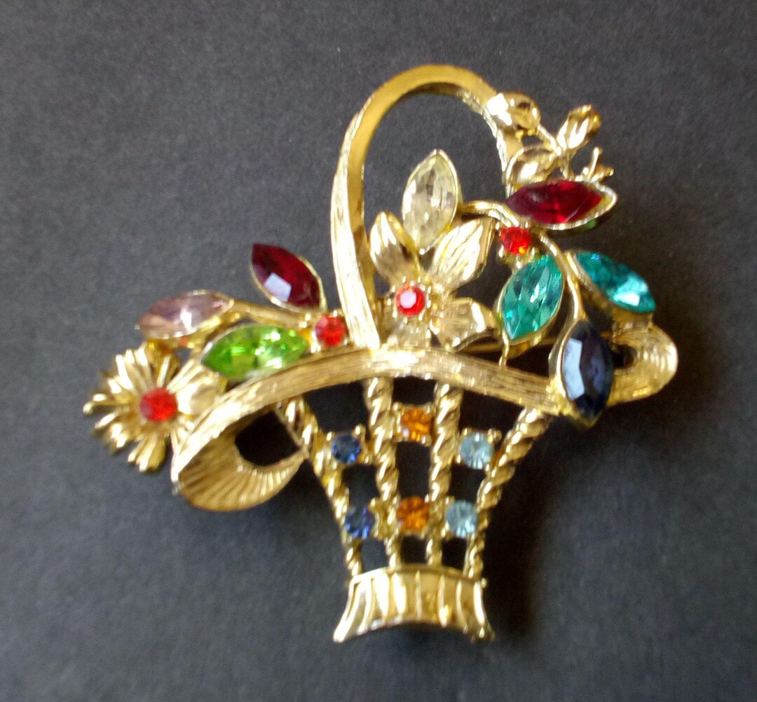 Broche Vintage Panier Aux Oiseaux & Fleurs - Laiton Et Strass Multicolores - Occasion