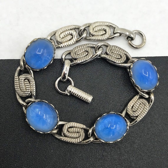 1960's Blue Glass Bracelet, chunky mid century je… - image 2