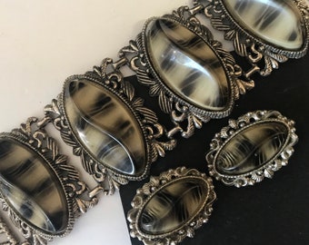 Vintage wide chunky Animal Print Zebra Victorian Revival bracelet clip on earring jewelry set, 1950s 1960s selro Style, Martini Mermaid