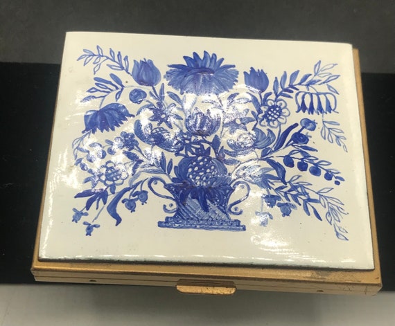 Vintage Floral Compact by Bloomingdales Case Made… - image 3