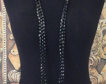 Collana vintage a 3 fili di perline in lucite nera, stile flapper, gioielli anni '50 e '60.