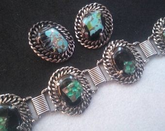 Gorgeous retro chain link style aqua blue green black glass Stone bracelet earring set, vintage jewelry 1960s