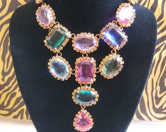 Graziano Chunky Statement Bib signierte Strass Lucite Halskette * Vintage Runway Jewelry * 1990er Jahre
