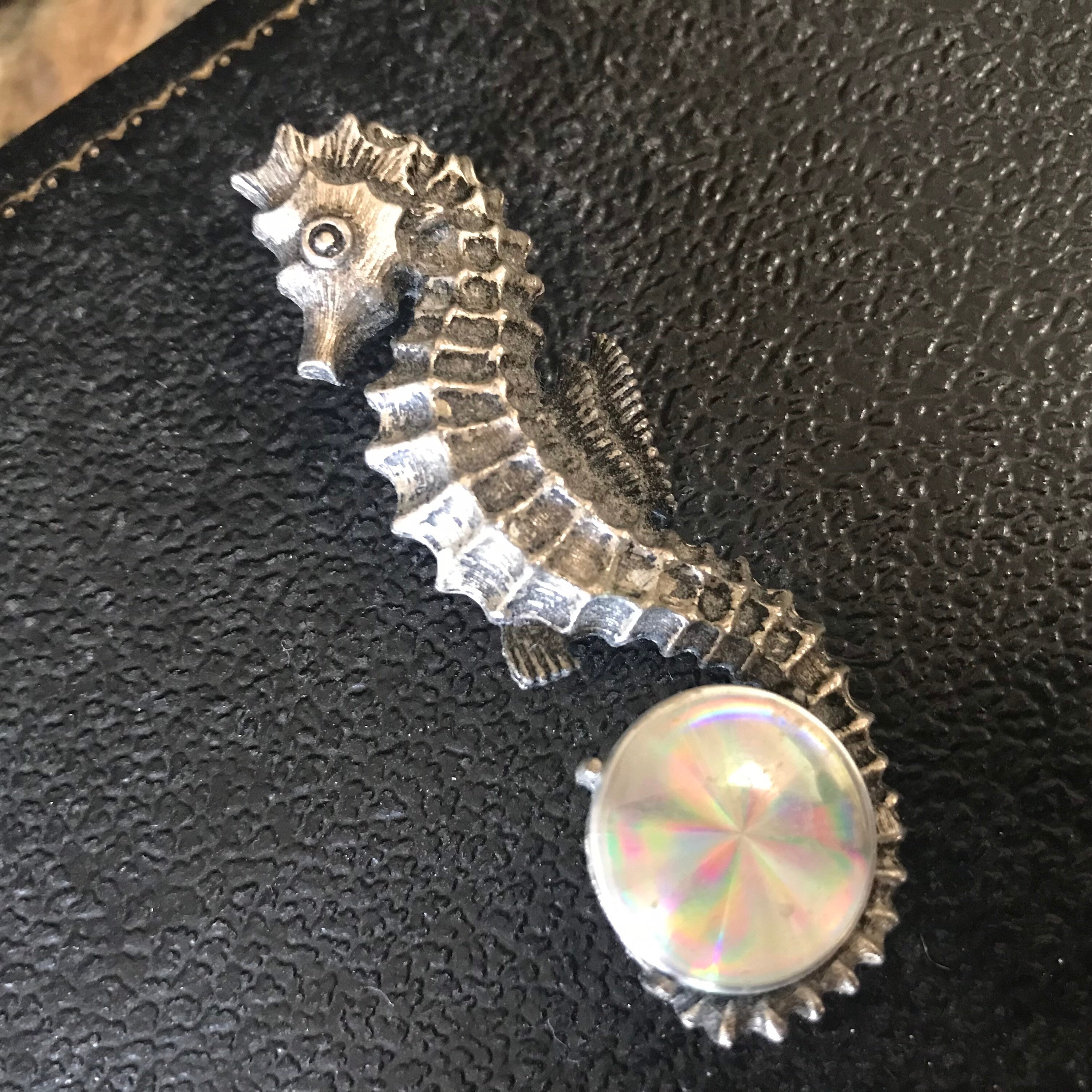 Broche Vintage Hippocampe Multicolore - Neuf Sans Emballage - Bijou Fantaisie