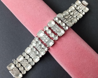 Gumdrop Bracelet Vintage 1950s Pink Purple & Robin's Egg
