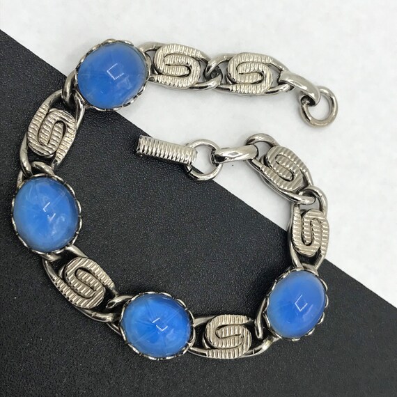 1960's Blue Glass Bracelet, chunky mid century je… - image 8