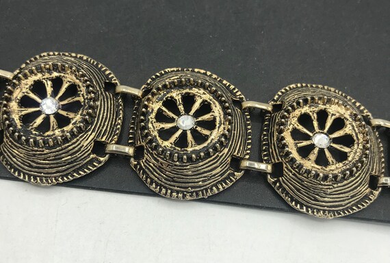 1950s textured costume bracelet