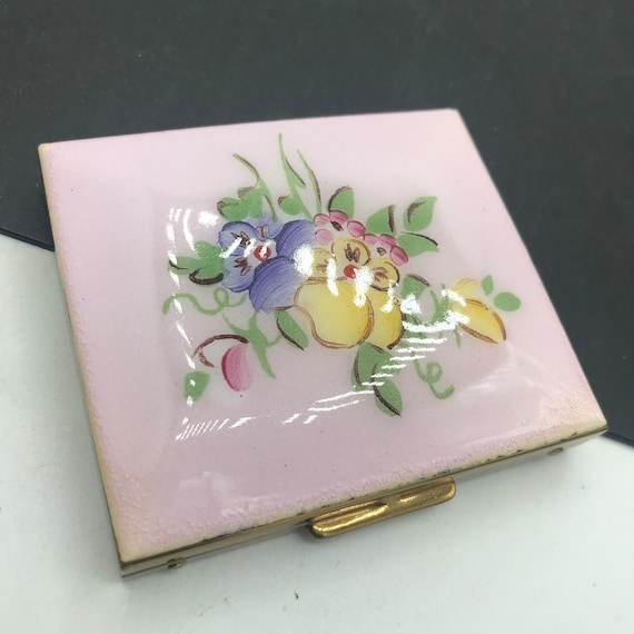 Vintage Wiesner Compact Hand Painted Genuine Flor… - image 1
