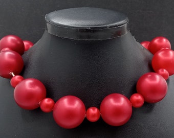 Vintage Deep Red Chunky Beaded Choker Necklace 1960's