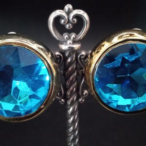 Vintage Large Aqua Blue Lucite Rhinestone Statement Clip On Earrings 1980&#39;s 1990&#39;s Jewelry