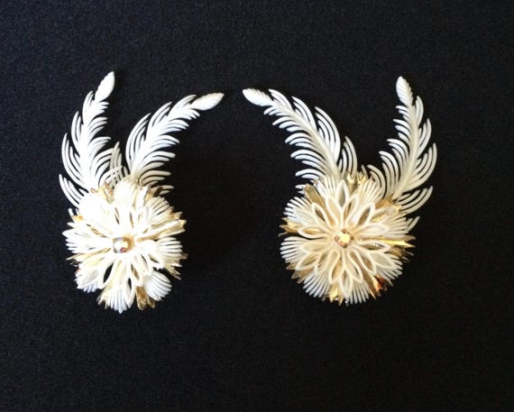 Germany Signed Vintage Large Statement Plastic Fl… - image 1