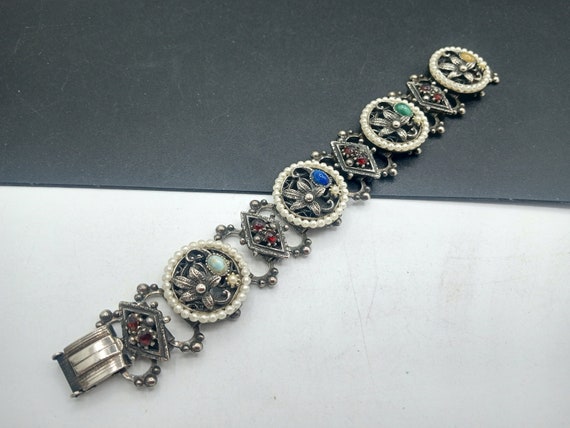 Vintage Rhinestone Faux Pearl Book Chain Bracelet… - image 5