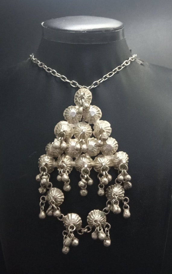 Vintage Silver Tone Tassel Beaded Pendant Necklace