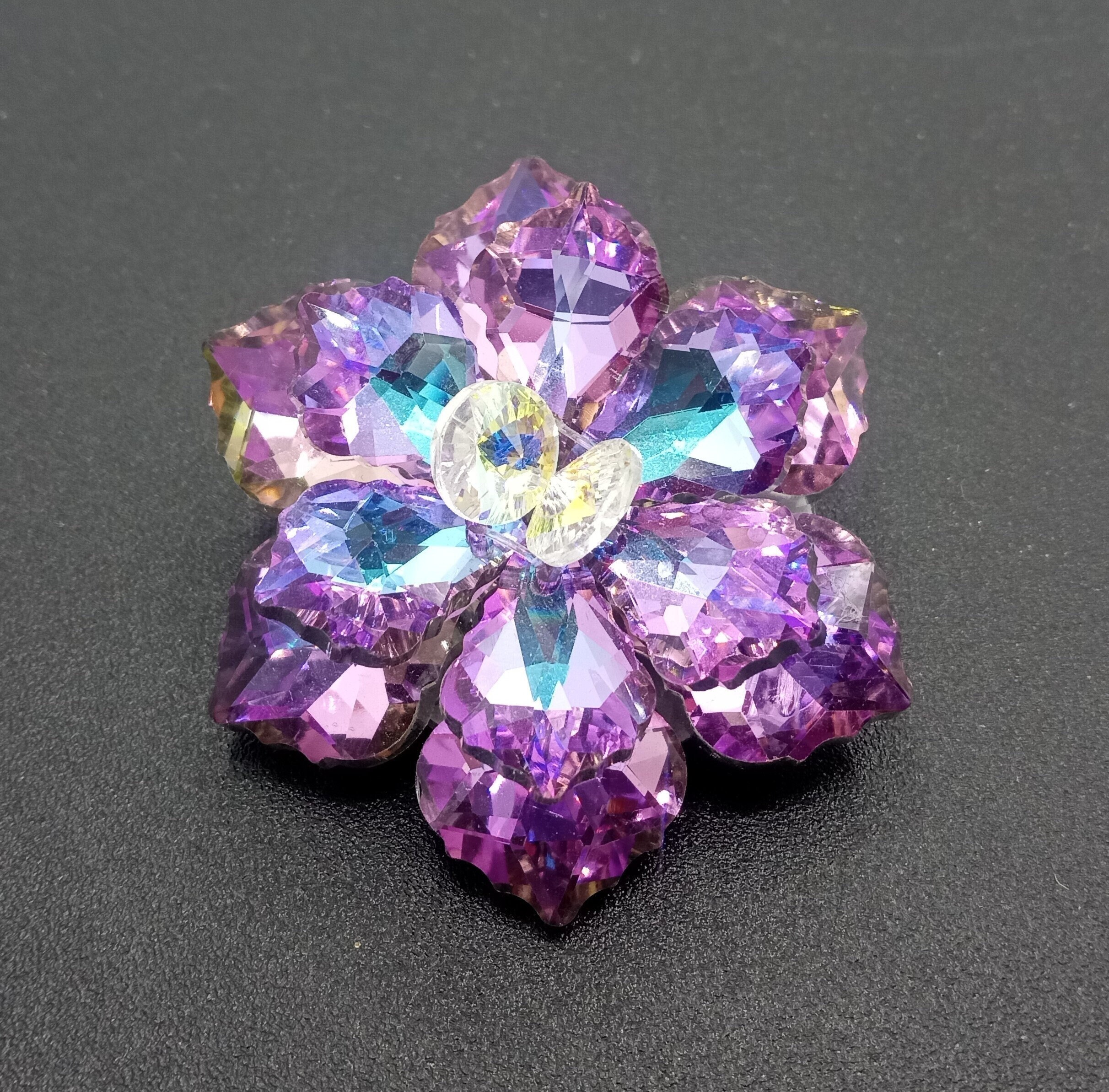 1950’s　pink×aurora glass Clover brooch 1950'spink×aurora glass Clover brooch