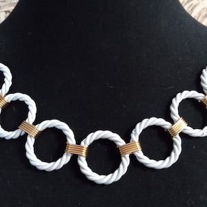 Vintage Gold & White Light Weight Belt/Necklace 1970&#39;s 1980&#39;s Jewelry