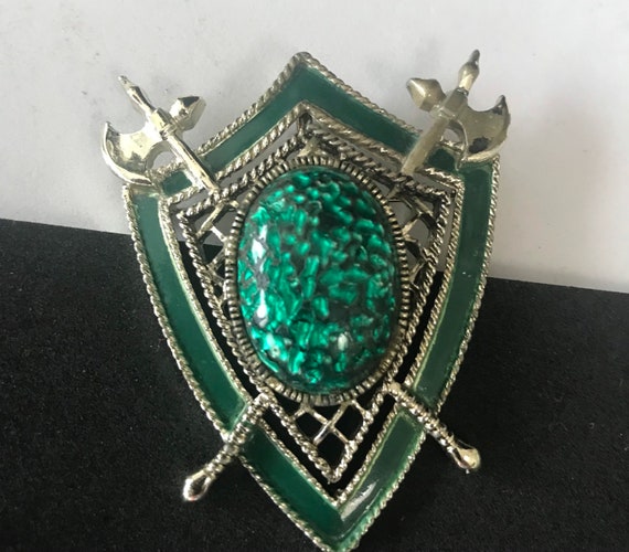 Star signed heraldic Hatchet green enamel Shield … - image 1