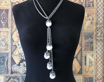 Napier signed long silvertone chain vintage lariat pendant necklace