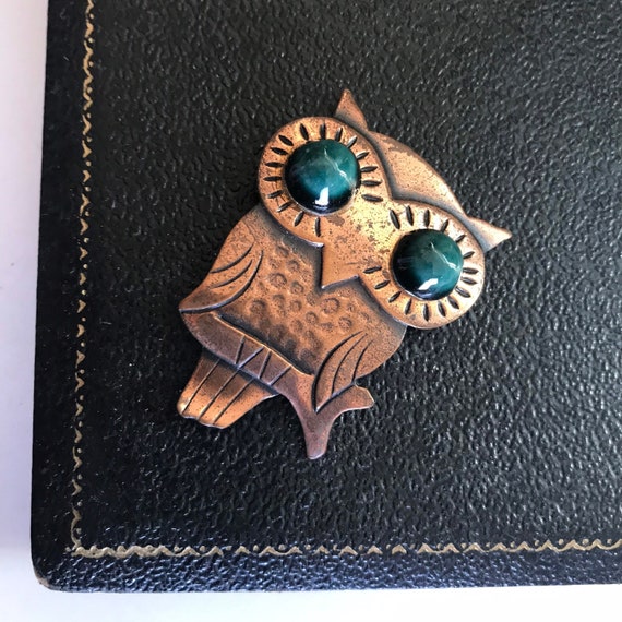 Vintage Cute Copper Owl Brooch Pin ** Retro Collec