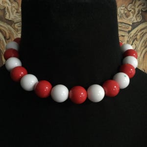 Vintage Red White Beaded Necklace