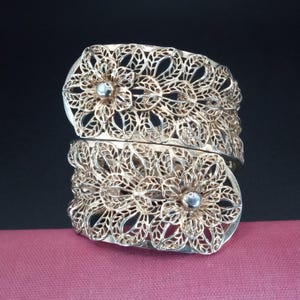 Vintage Wide Floral Gold tone Clamper Bracelet 1950's 1960's Jewelry