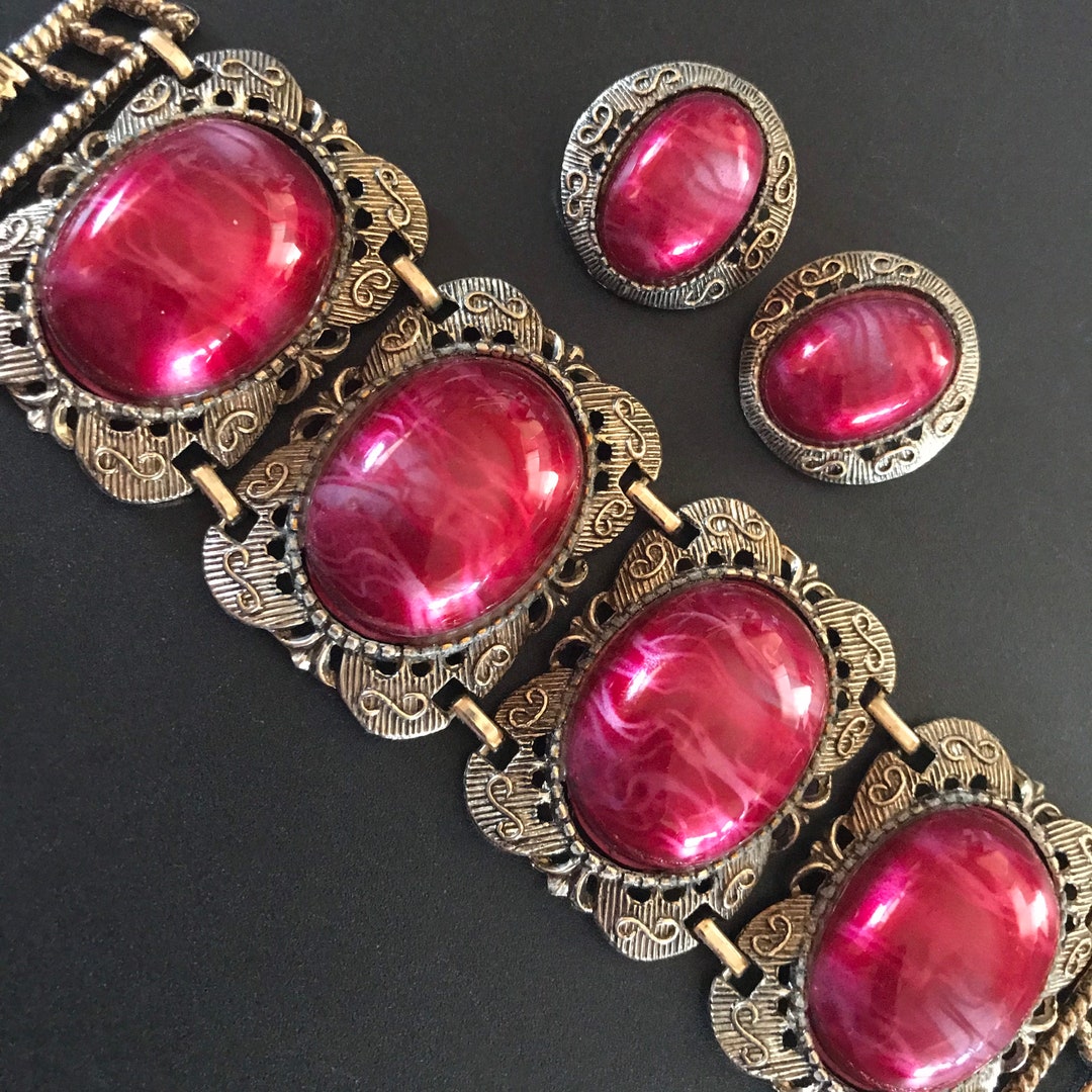 Beautiful Jewelry Set, Victorian Revival SELRO Bracelet Clip on