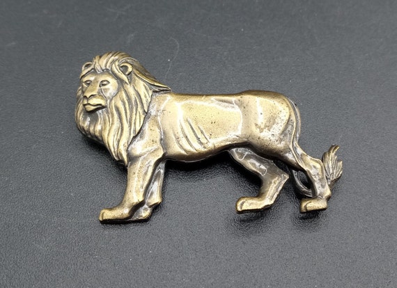 Vintage Lion Brooch Pin - image 3