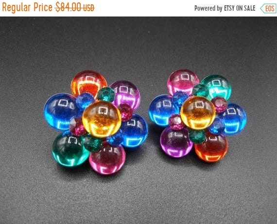 1980s large colorful clip-on earrings vintage red
