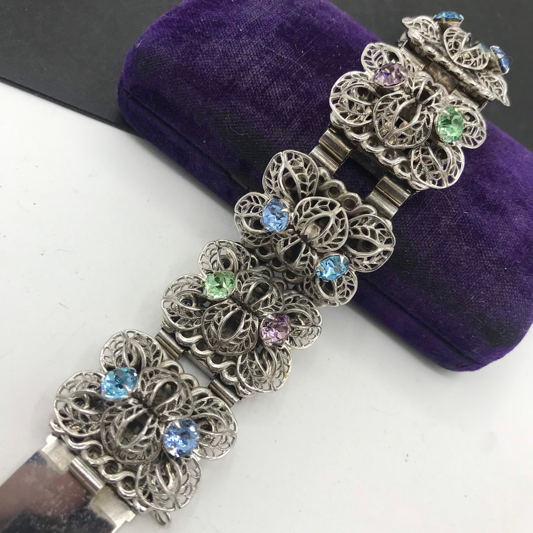 Vintage 1960s Blue Rhinestone Debutant Bracelet