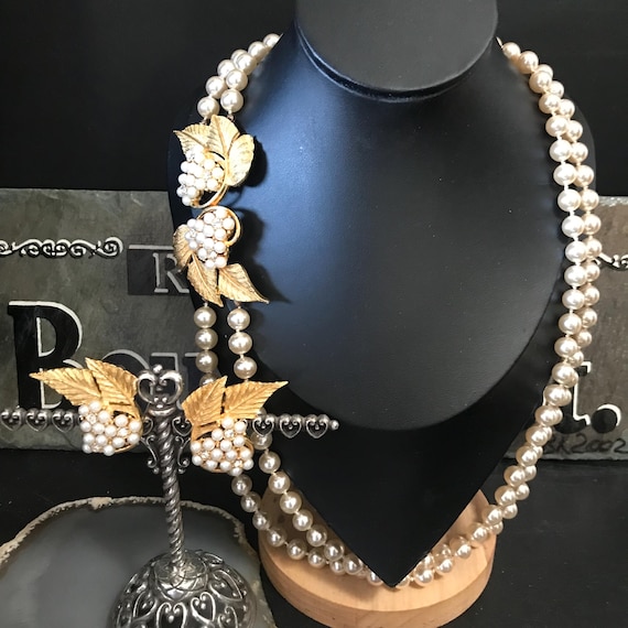 Dramatic TARA Designer Signed 1950's Collectible … - image 1