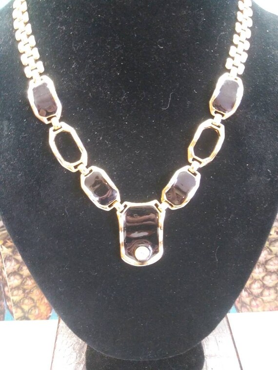 1980s black and gold tone rhinestone choker neckl… - image 3