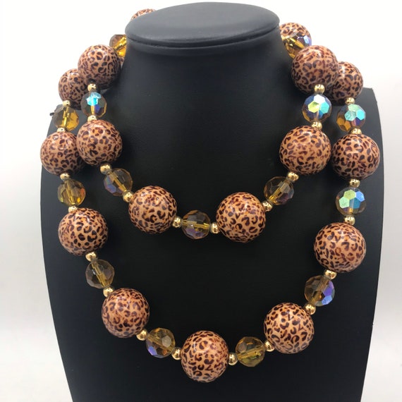 Joan Rivers Brown Lucite leopard long necklace, d… - image 4