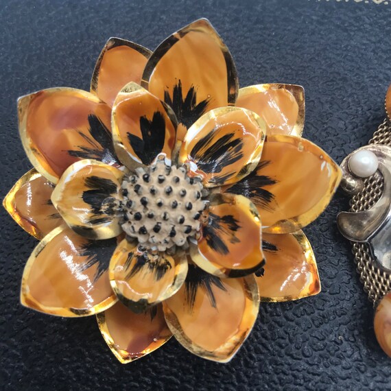 Vintage Rhinestone Flower Brooch Lot of 2 Mid Cen… - image 8