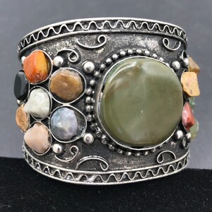 WE Green Stone with Dk Brown Leather Cuff