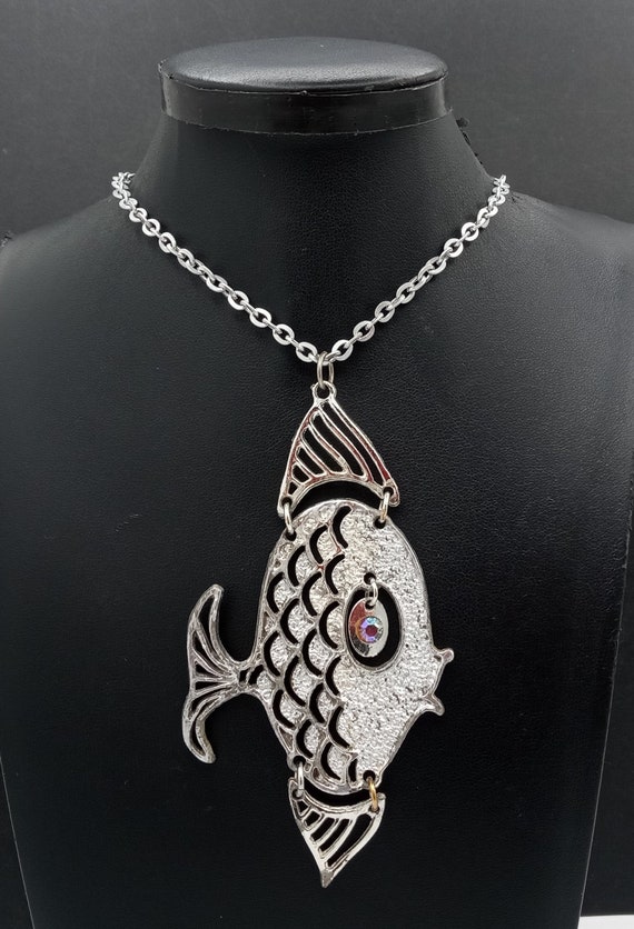 Vintage Silver Tone Fish Pendant Necklace 1950's … - image 1