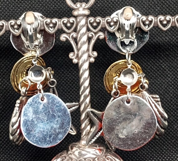 Vintage Light Weight Plastic Shell Dangle Drop Cl… - image 4