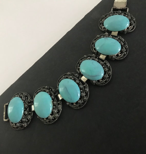1950s 1960s aqua blue Lucite chunky wide collecti… - image 2
