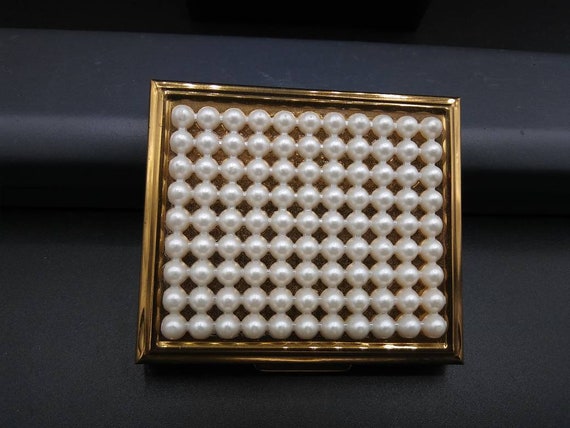 Vintage Pearl brass 1950s 1960s compact by Tradit… - image 4