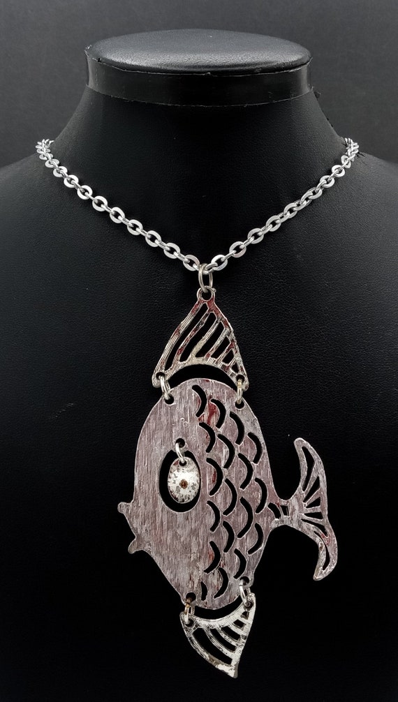 Vintage Silver Tone Fish Pendant Necklace 1950's … - image 5