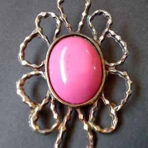 Vintage große rosa Kunststoff Cabochon Blumen Brosche Pin, 1970er 1980er Flower Power Schmuck