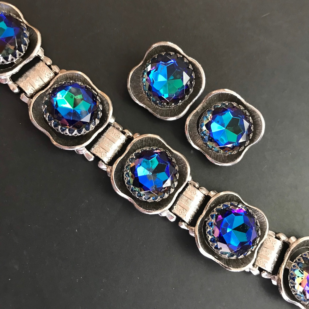 Simply Stunning Blue Heliotrope Rhinestone Bracelet Earring Jewelry Set ...