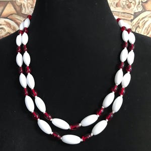 Vintage Long Red & White Milk Glass Beaded Necklace
