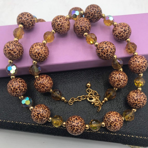 Joan Rivers Brown Lucite leopard long necklace, d… - image 10