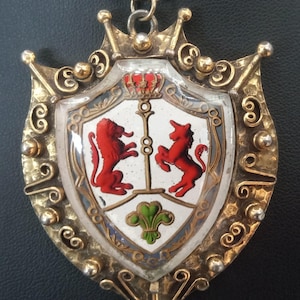 Vintage Long Lion Heraldic Coat Of Arms Pendant Necklace, 1960&#39;s 1970&#39;s Jewelry