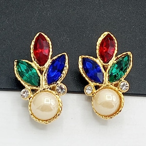 Vintage Colorful Lucite Flower Clip On Earrings 1980&#39;s
