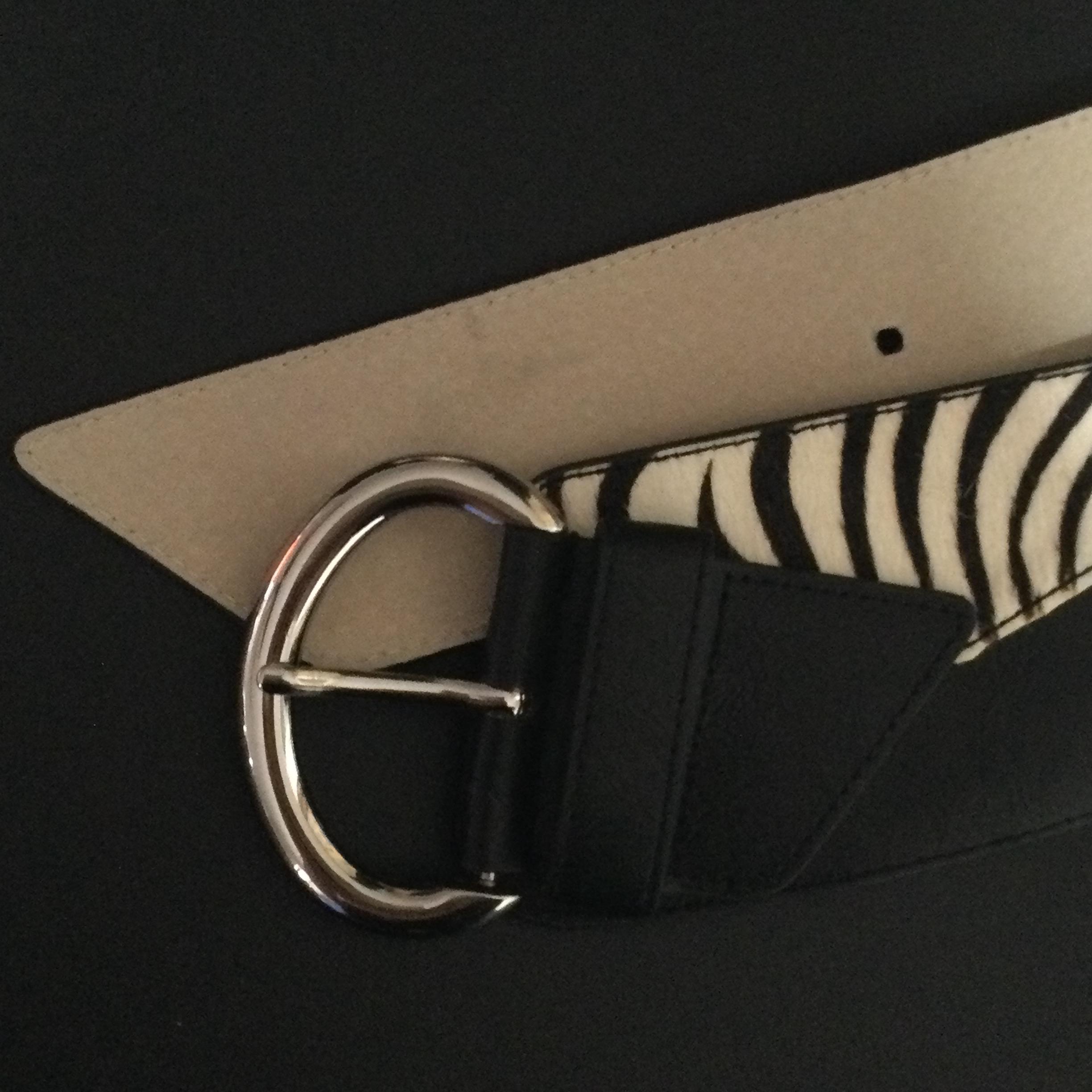 Chico’s Genuine Leather Black/Brown Zebra Belt M Chico main image 3