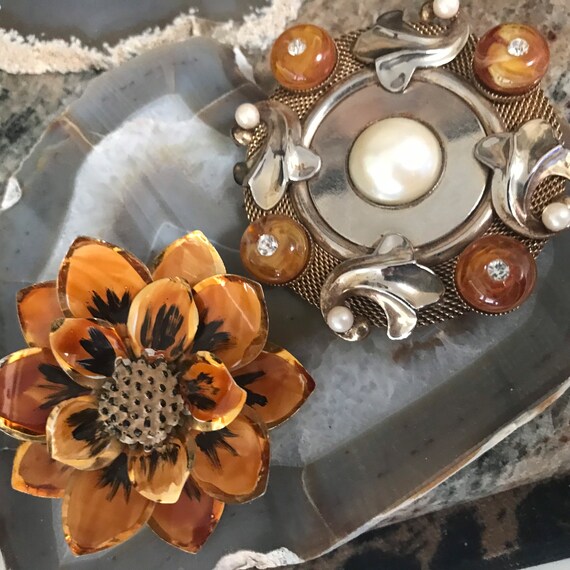Vintage Rhinestone Flower Brooch Lot of 2 Mid Cen… - image 7