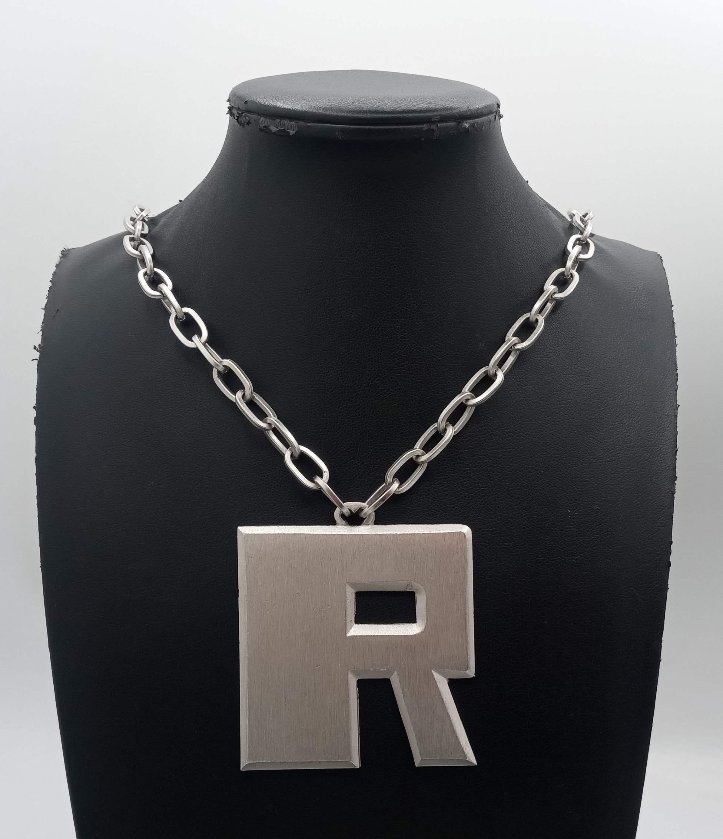 Trifari Vintage Signed Big R Pendant Necklace 1970 s Designer Signed Collectible Vintage Jewelry Gift 1960s 1970s Etsy