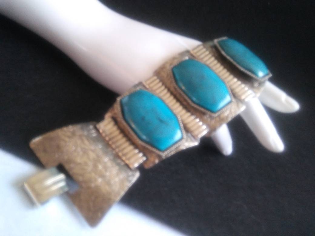 VINTAGE 1960S Faux TURQUOISE Wide Chunk Silver Tone Metal