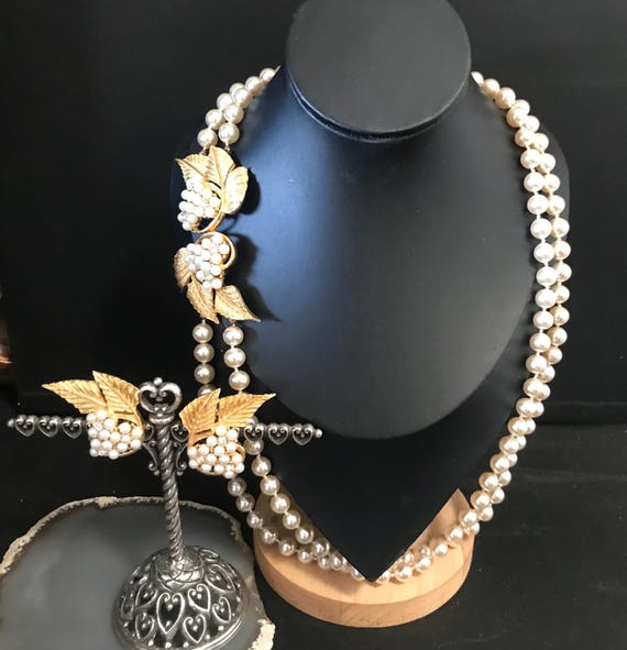 Dramatic TARA Designer Signed 1950's Collectible … - image 2